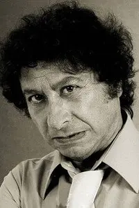 Mario Maya
