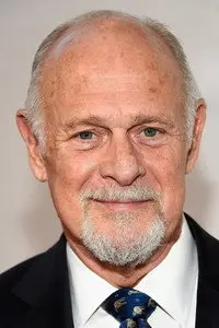 Gerald McRaney